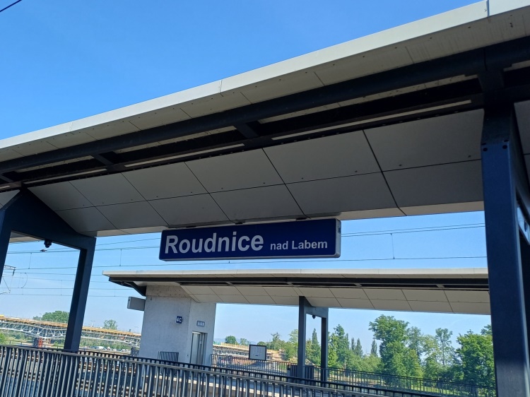 Železniční zastávka Roudnice nad Labem