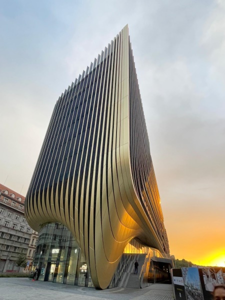 MASARYK CENTRE